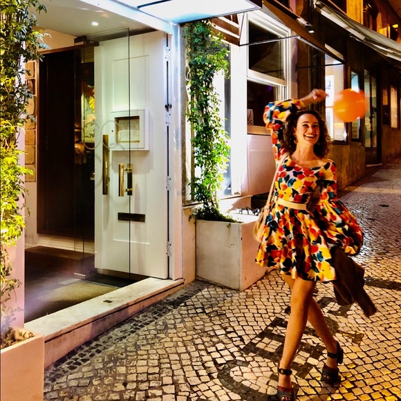 Meet your Posher 💃🏻 - Picture 1 of 4